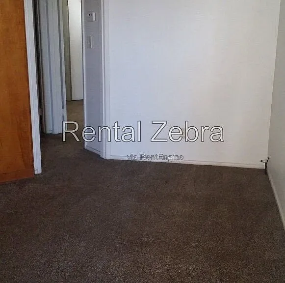 10 E 18th St #6 — Photo 11