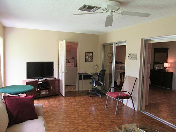 3rd image of 2638 Gately Dr E APT 116