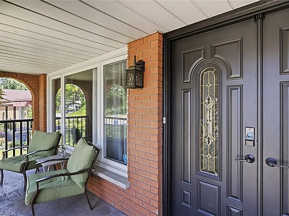 3rd image of 309 Hawkridge Ave