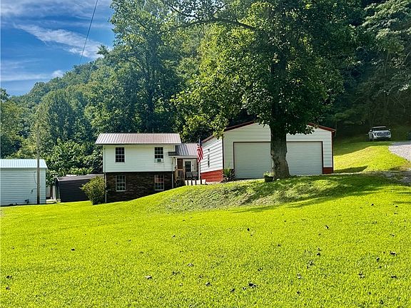 2nd image of 1302 Main Hewett Creek Rd