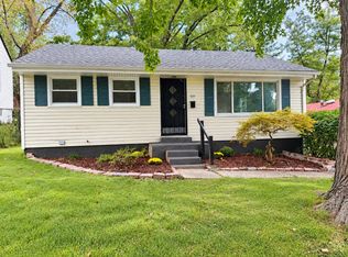 539 Coppinger Dr, Saint Louis, MO 63135