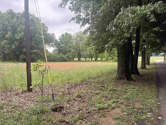 5th image of 3948 Highway 59 W