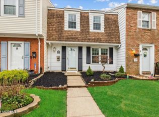 7 Kingsley Way, Freehold, NJ 07728