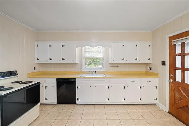 4186 Tutwiler Ave — Photo 6