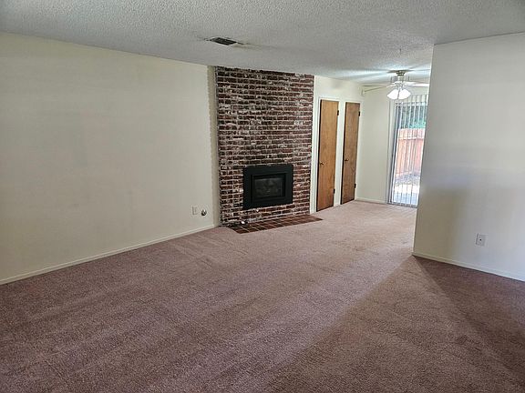 2nd image of 3317 W Hillsdale Ave