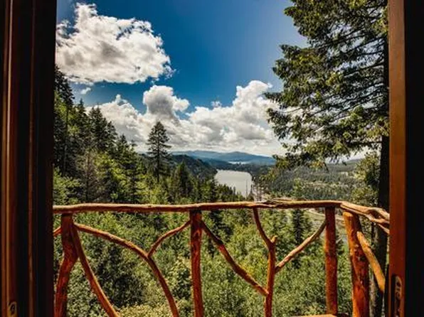 31 S Lightning Spur Ln, Coeur D Alene, ID 83814