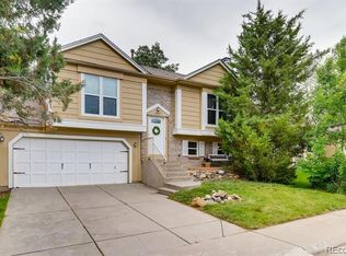 2877 S Halifax St, Aurora, CO 80013