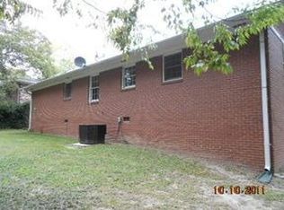 8483 Meadowbrook Dr, Douglasville, GA