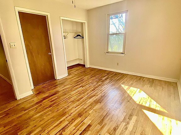 5th image of 3412 Roberts Rd