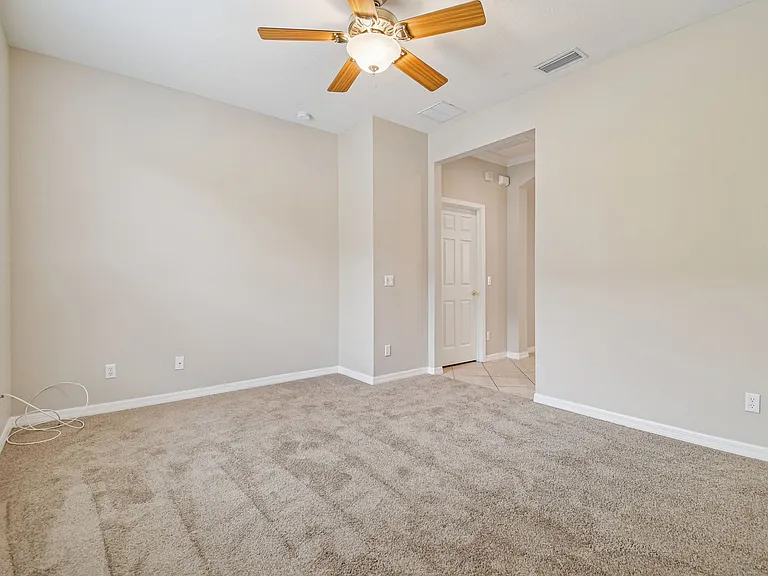 127 Silver Falls Dr — Photo 6