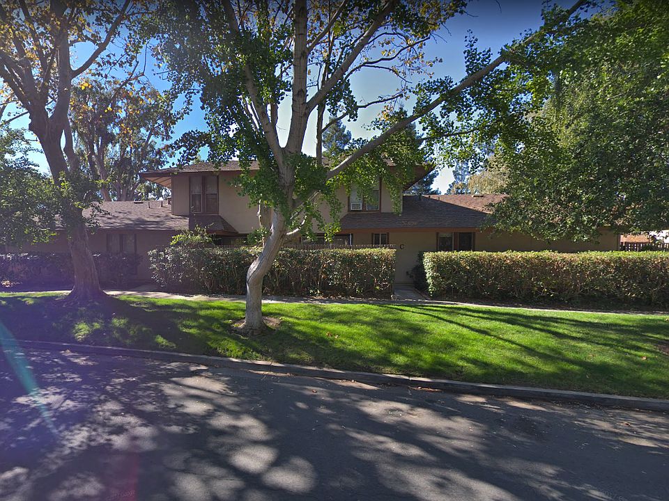 1st image of 225 Red Oak Dr W APT I
