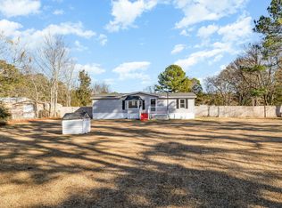 5880 Kellys Landing Rd, Fayetteville, NC 28306