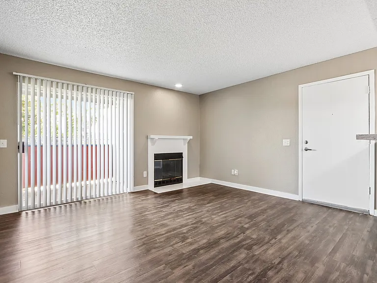 evRIA Diamond Valley — Photo 44