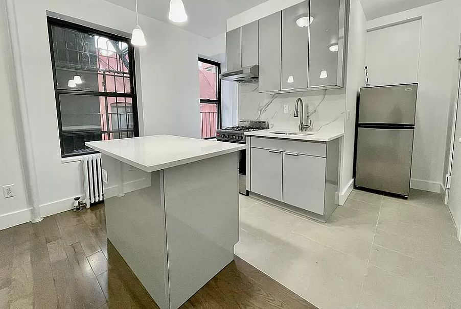 1st image of 74-80 Madison St #19