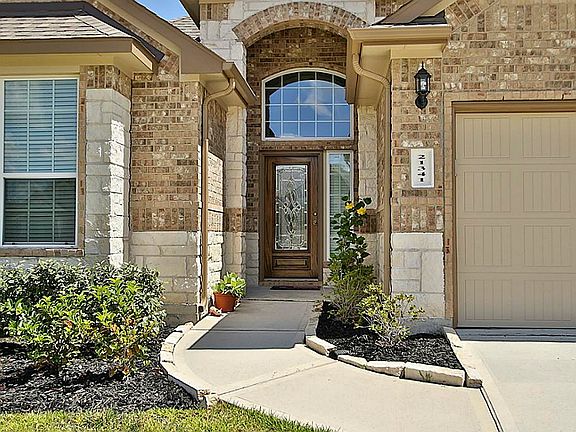 4th image of 21341 Sweet Auburn Ln