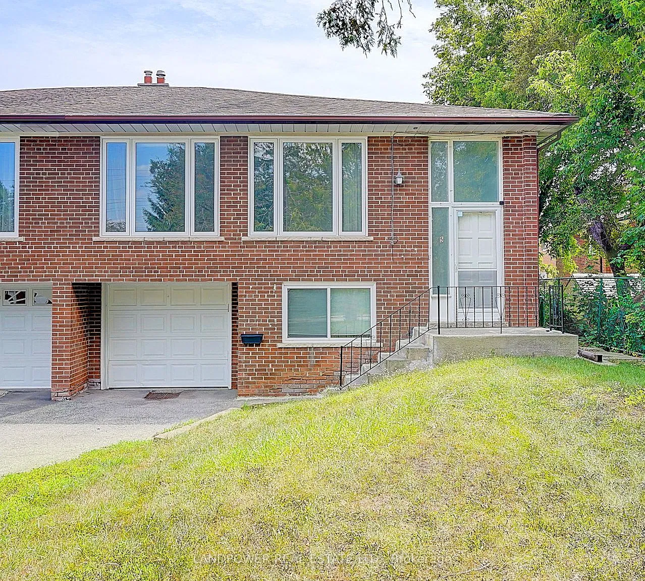 4 bed, $3,600 — Photo 1