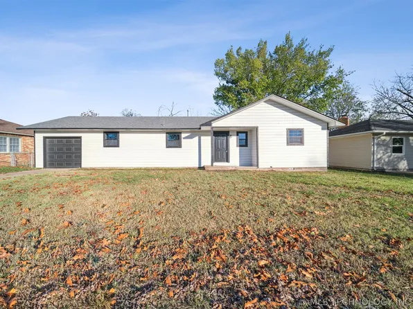 21 N Indianola St, Pryor, OK 74361