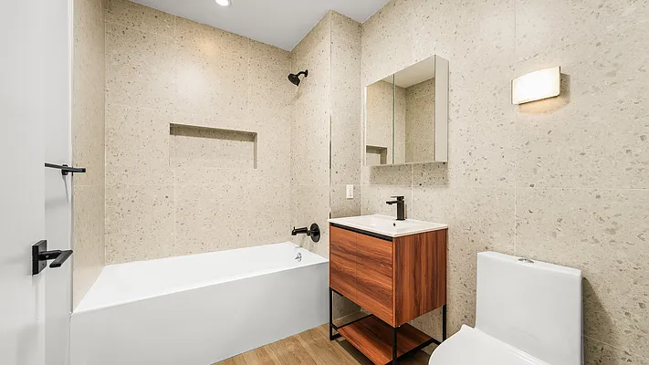 Rented by Nooklyn NYC LLC | media 78