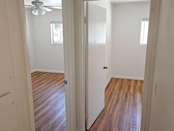 3rd image of 3520 1st Ave APT 20