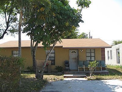 1st image of 2740 NW 14th Ct