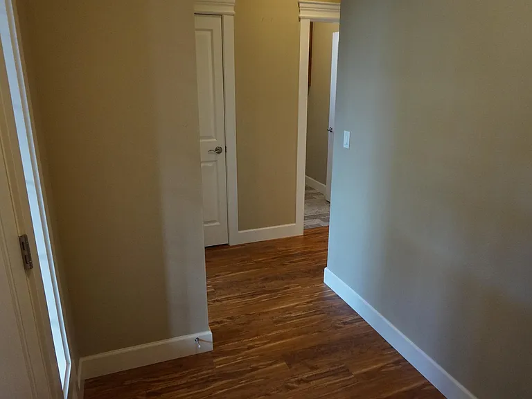 102 N Depot St — Photo 14