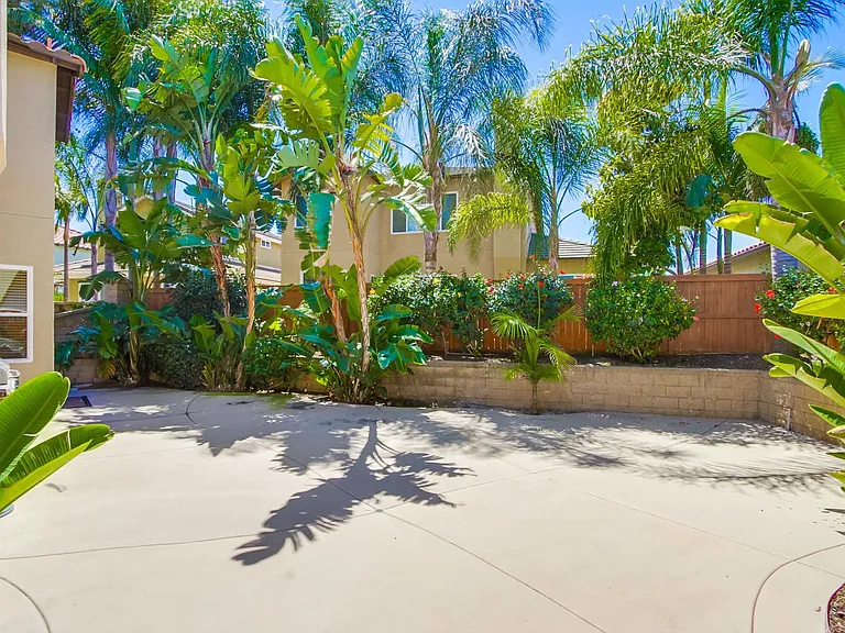 3567 Pebble St — Photo 35
