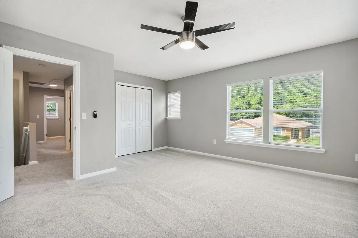 Building Photo - 12677 Pine Marsh Way