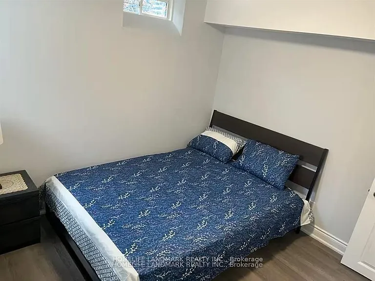 794 Biggar Hts E — Photo 11
