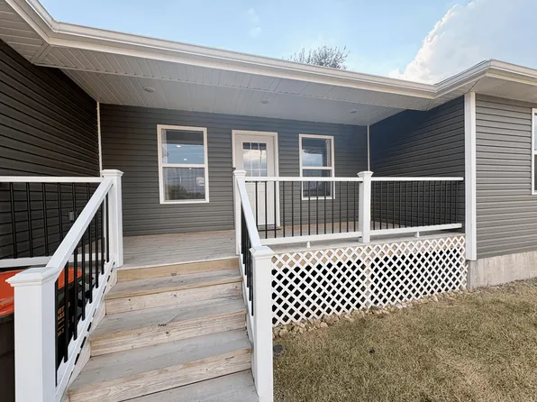 645 Cherry Street, Lebanon, MO 65536