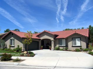 745 Angus St, Paso Robles, CA 93446