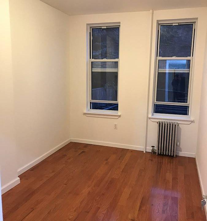 1st image of 3259 48th St APT 1L