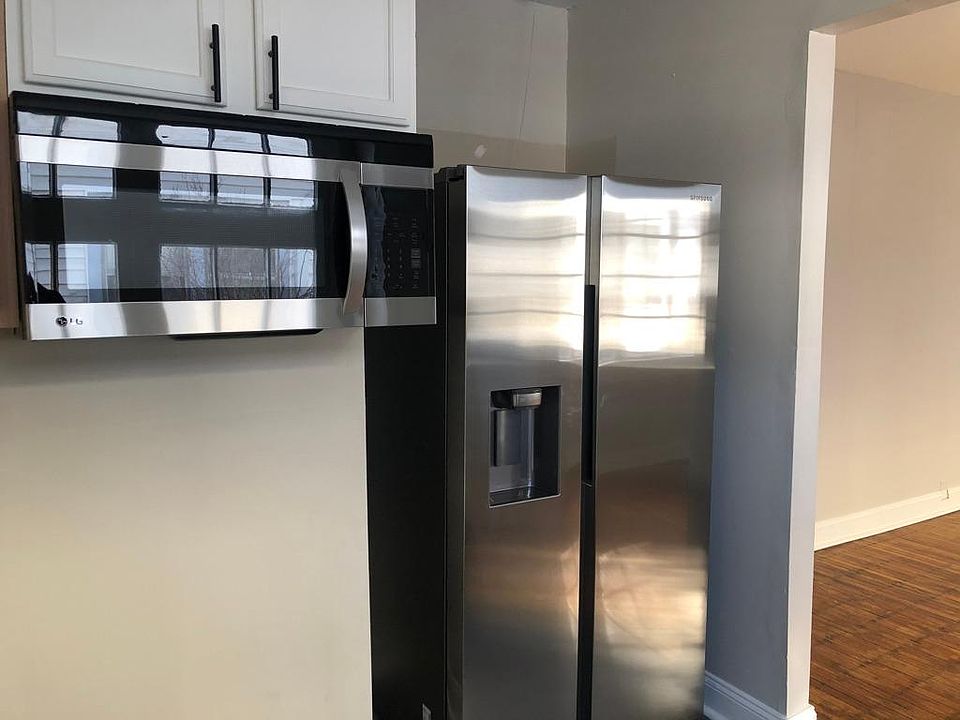 Stainless steel fridge and micro. Stove and dishwasher by Feb 14.
