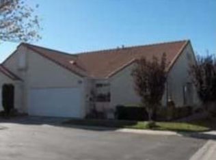 973 Stonecrest St, Hemet, CA 92545