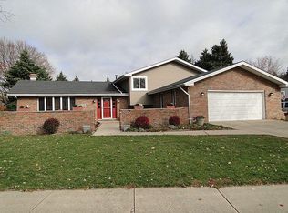 3117 Rosemont Dr, Joliet, IL 60435