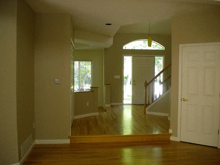 4766 Kings Ridge Blvd — Photo 5