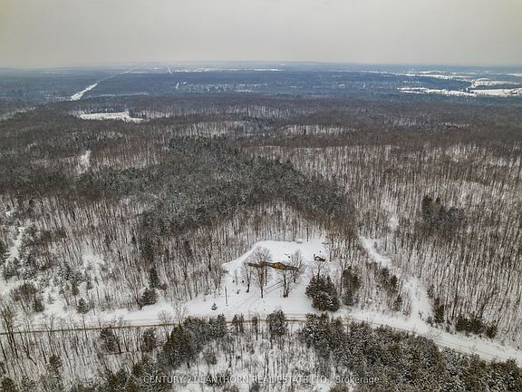 3rd image of 175 Old Hungerford Rd