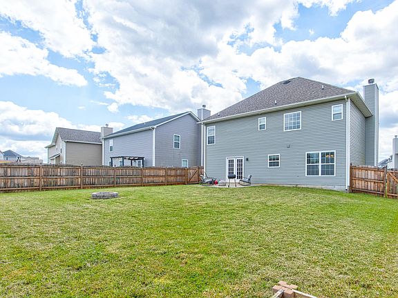 5th image of 2746 Lucky Leaf Ln