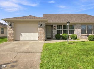 1358 Swan Dr, Franklin, IN 46131