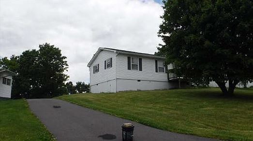 2nd image of 1109 Thornton Ave