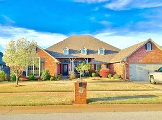 9413 SW 31st St, Oklahoma City, OK 73179
