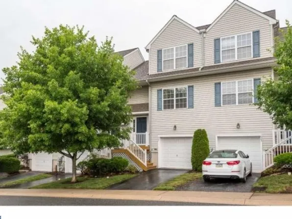 607 Vanderslice St, Phoenixville, PA 19460