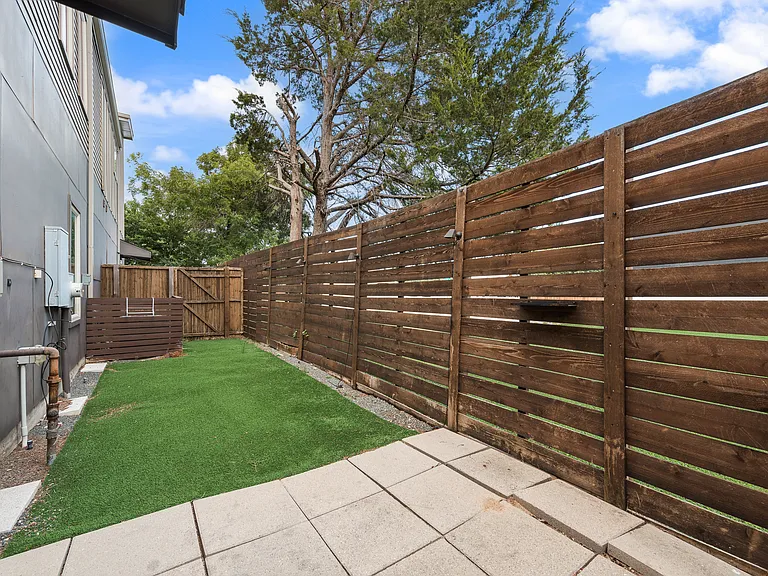 1811 Euclid Ave #2 — Photo 26