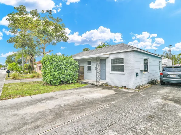 815 N J St, Lake Worth, FL 33460
