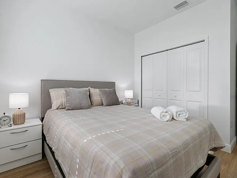 4306 Joseph St — Photo 7