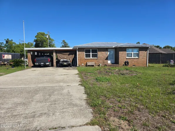 709 E 8th St, Lynn Haven, FL 32444