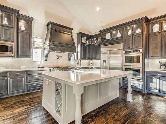 5th image of 2990 Blackthorn Dr