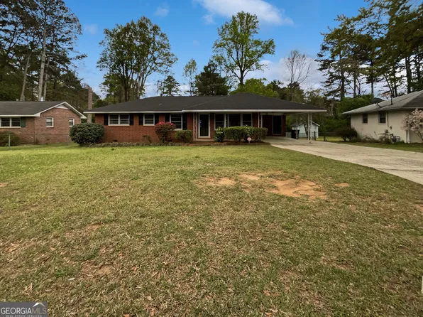 1899 Stratford Arms Dr, Morrow, GA 30260