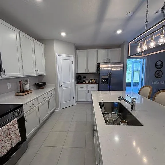 5617 Gingham Dr — Photo 12