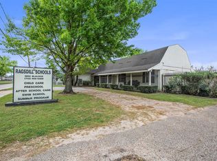 1663 Blalock Rd, Houston, TX 77080