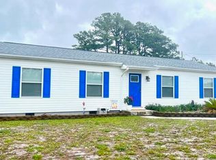 109 Riegel Dr, Hubert, NC 28539